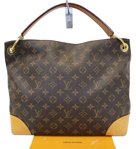 louis vuitton berri pm